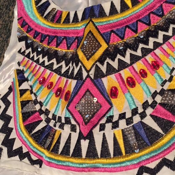 Gorgeous size S white embroidered maxi dress - Picture 5 of 5